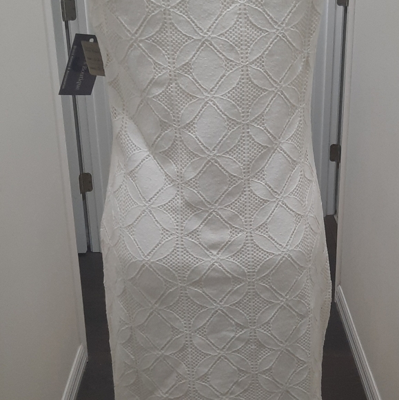 Dress - Picture 3 of 5